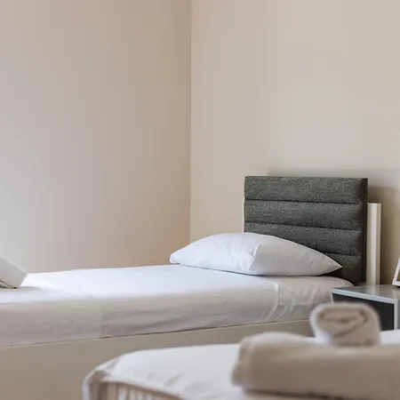 Apartment G'juhadol 2br With Free Parking Shkoder