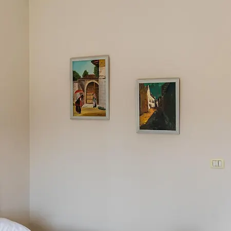 G'juhadol 2br With Free Parking Shkoder