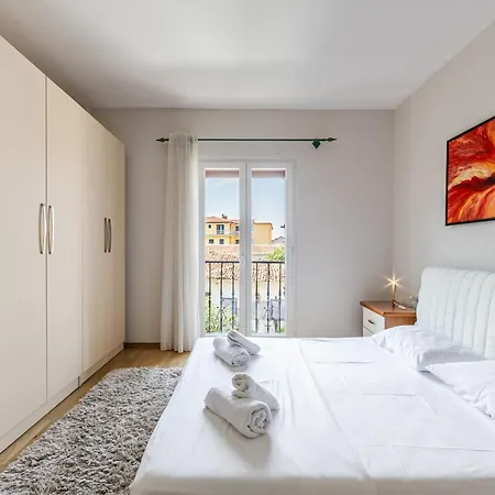 G'juhadol 2br With Free Parking Apartment