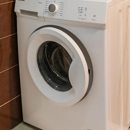 G'juhadol 2br With Free Parking Apartment